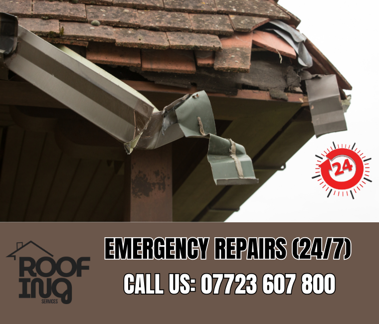 24/7 emergency roof repairs across Helston
